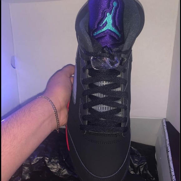 Jordan 5 main image 4